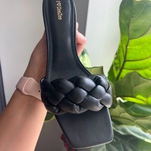 Black Quilted Sandals from Italy NWT size 9 /39